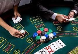 winner Slots ဂိမ်း progressive jackpot spin ရိုက်နေသည့် မြင်ကွင်း